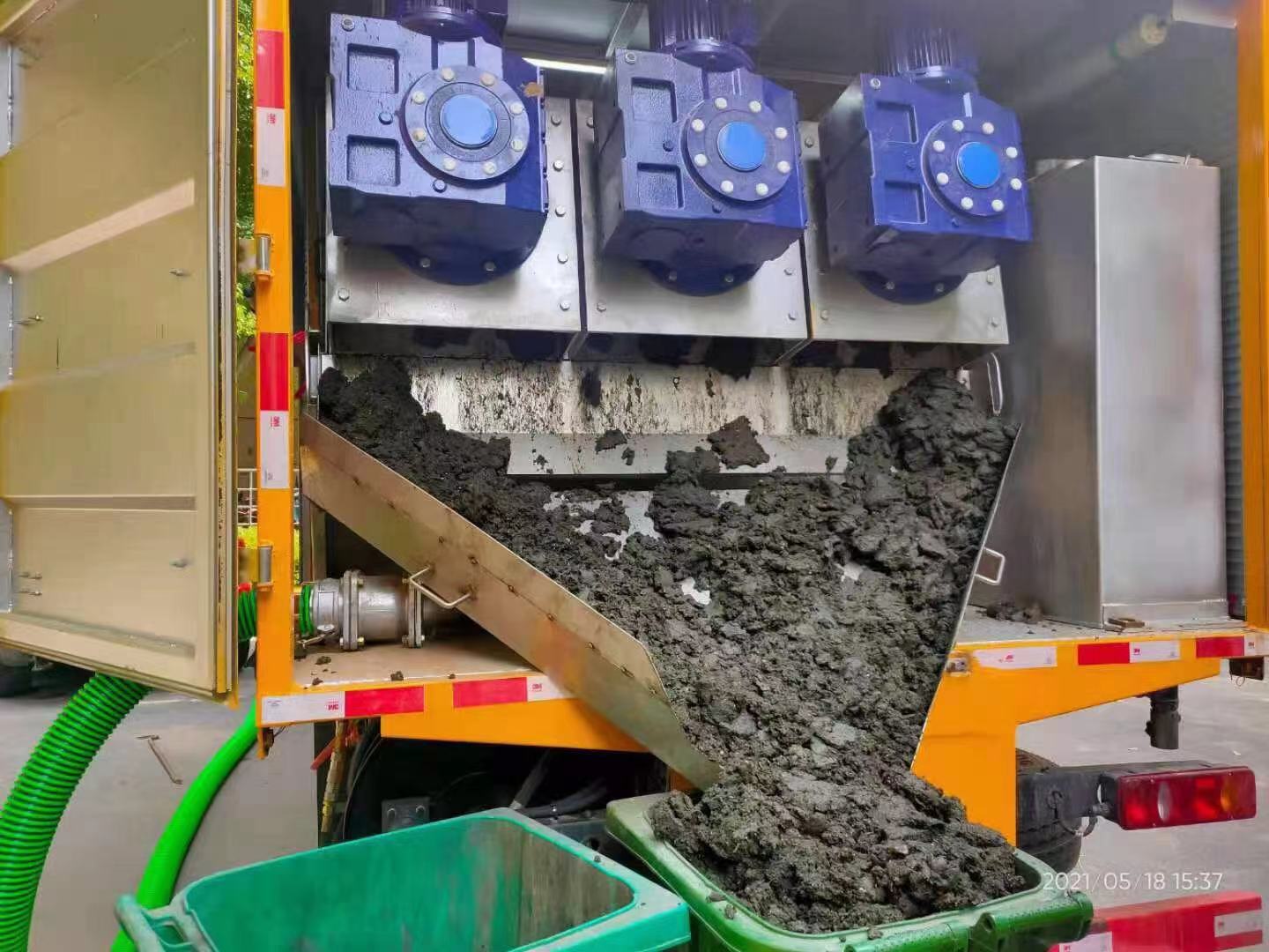 九湖镇化粪池清掏城市维护站-泥浆净化干湿分离处理